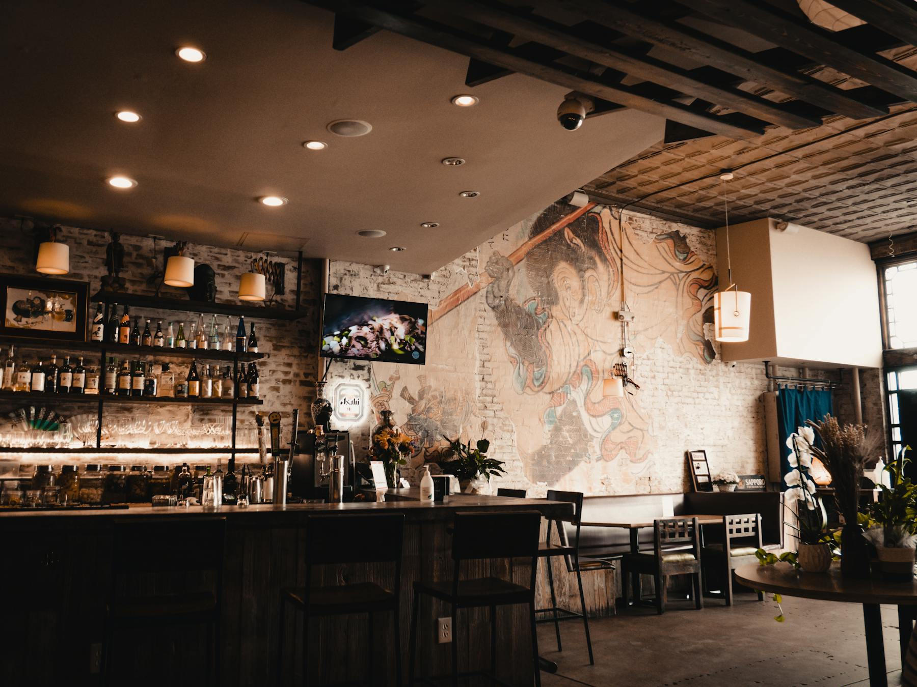 Printed restaurant wall visual